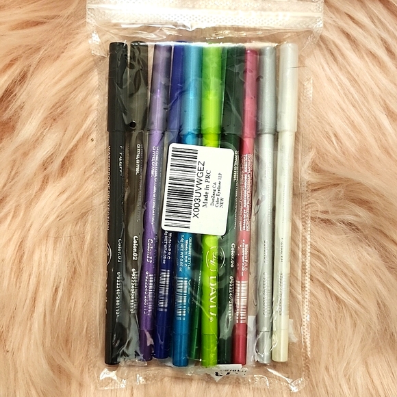 Brand New DAVIS WATERPROOF EYELINER & LIP LINER-12 CT. - Picture 2 of 3